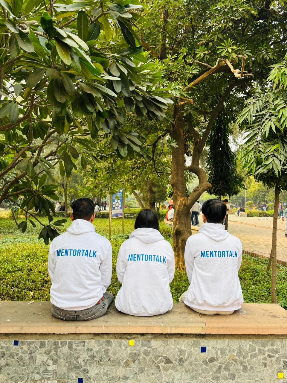 Mentors sitting together - MentorTalk community