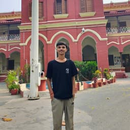 Piyush Singh, JEE & Class 12 boards mentor from National institute Of Technology Jamshedpur