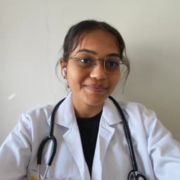 Himani Chaudhari, NEET mentor from Dr. Vikhe Patil Medical College